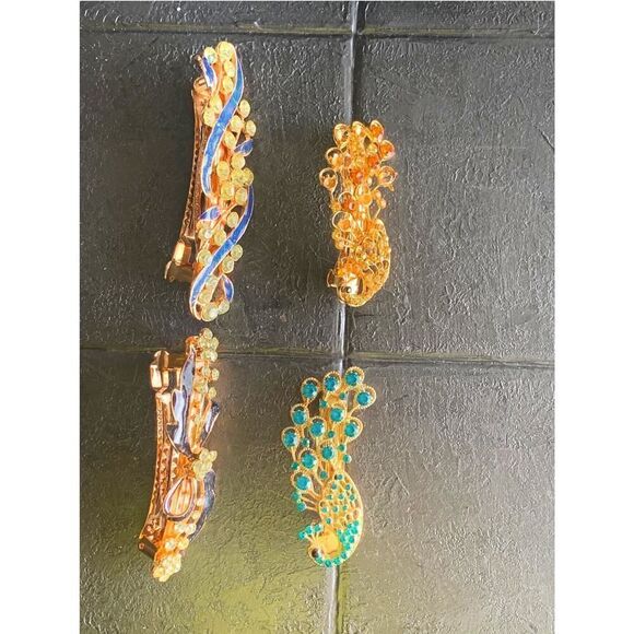 Bundle of 4 PCS hair barrettes, Vintage - Picture 1 of 3